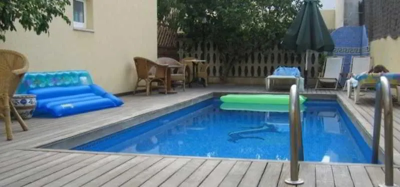 Marbel 호텔 칼라 라트자다
