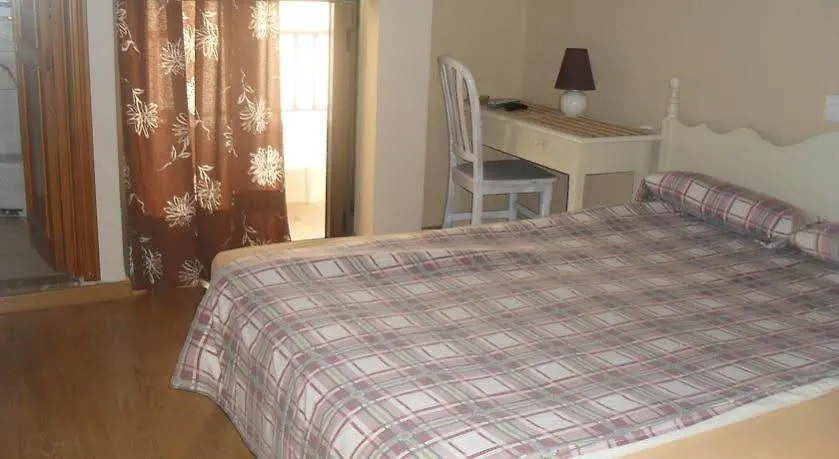 Marbel 호텔 칼라 라트자다